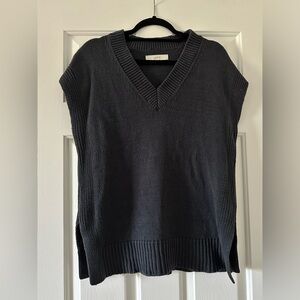 Loft navy sweater vest with tiny slits on the side - size medium